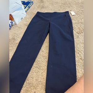 Crown & Ivy harbor navy tech stretch size 8P NWT